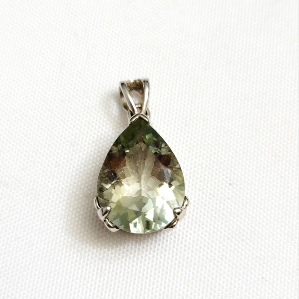Genuine Thailand Green Amethyst 925 Solid Sterling Silver Pendant - Picture 1 of 4